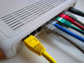 Broadband subscriber base at 463.6 million in August 2018: Department of Telecom 